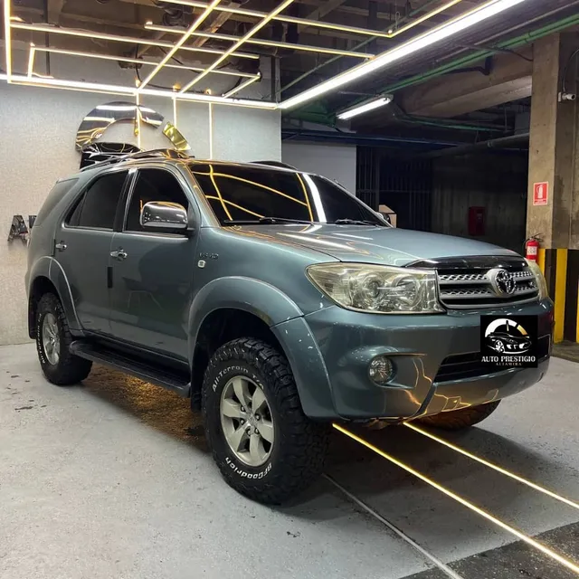 Toyota Fortuner Sr