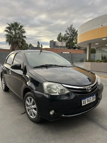 Toyota Etios 1.5 Xls At