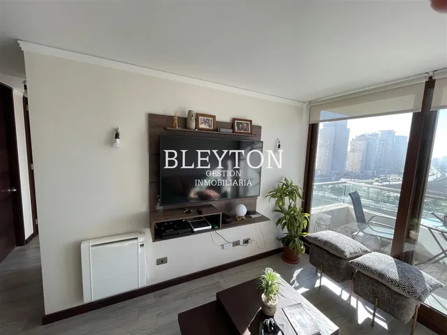 Departamento Amoblado De 2 Dorm. Y 2 Baños En Reñaca