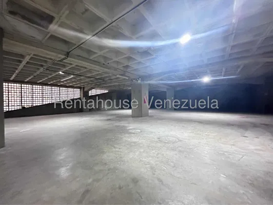 Alquiler Gran Espacio Industrial Guaicay Luz Cardona