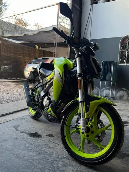 Benelli 180s