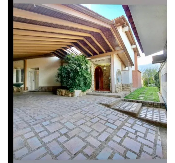 Vendo Casa 430m2 Macaracuay 9878