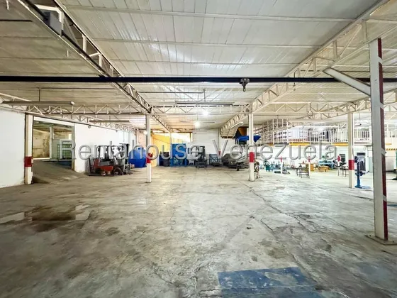 Galpon Venta Mariches Con 2500 Mts De Construccion
