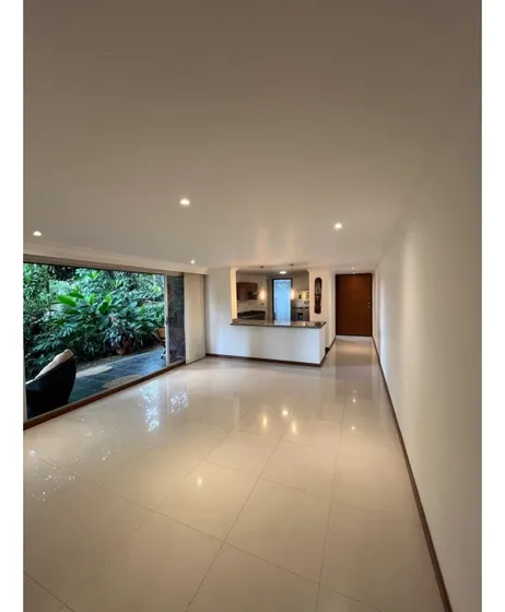 Apartamento En Venta En Medellín Poblado Tesoro
