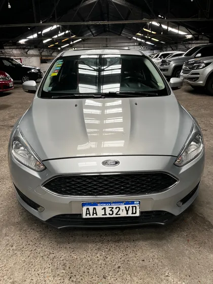 Ford Focus Iii 2.0 Sedan Se Plus At6
