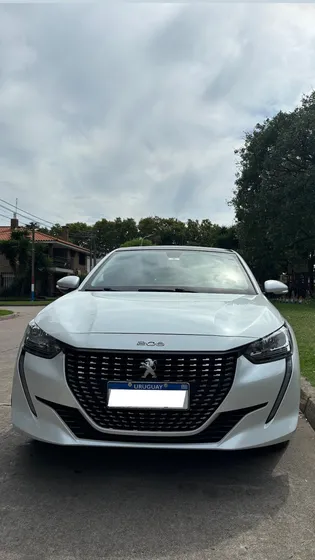 Peugeot 208 1.2 Active 82cv 5p