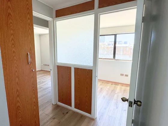Oficina Con Dos Privados Y Dos Baños (83822)