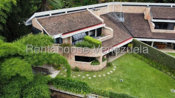 Jip 25-12833. Rent-a-house Vende Esta Espectacular Casa Quinta De 517 Mts2, Para Gusto Exigentes, Grandes Inversionistas Para El Desarrollo De Proyectos: Hotel, Clinica,etc. Altos Del Hatillo, Caracas