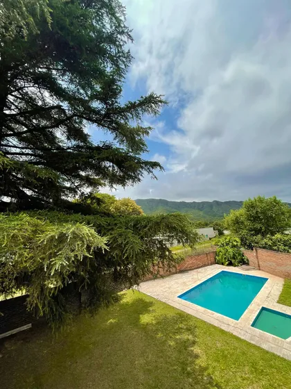 Casa Céntrica Con Vista A La Montaña  Bialet Massé, 4 Dorm, 2 Baños