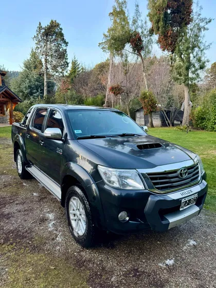 Toyota Hilux Pick-up 3.0 Cd Srv Cuero I 171cv 4x2