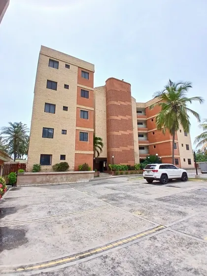 Apartamento En El Conj. Res. Portal Beach, Tucacas. Pla-1888