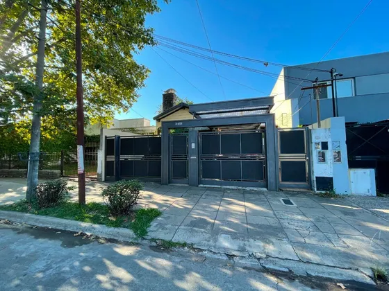 Venta Casa 4 Ambientes 4 Cuadras De Estación Castelar