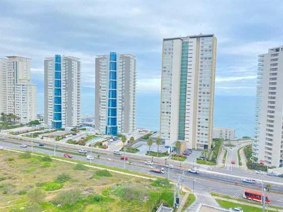 Departamento En Arriendo De 2 Dorm. En Concón