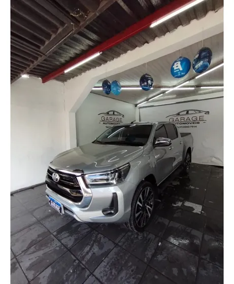 Toyota Hilux 2.8 Srv 4x4 Cd 16v Diesel 4p Automático