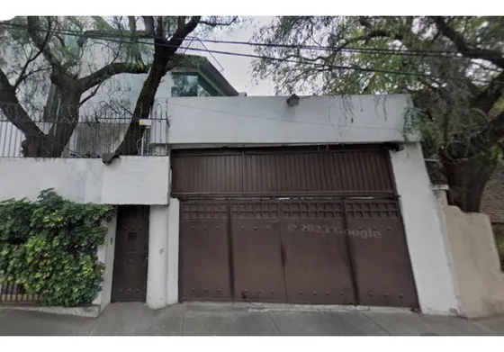 Casa En Remate En Flor De María, F-828