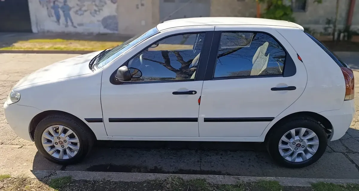 Fiat Palio 1.4 Fire Pack Second-Hand Comfort Model