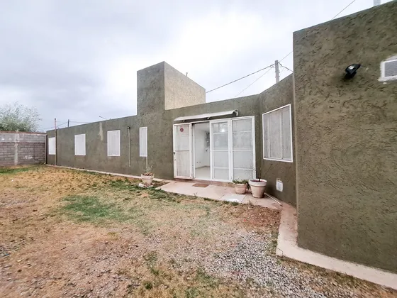 Venta Casa 2 Dormitorio Barrio Los Robles Córdoba Permuto Po