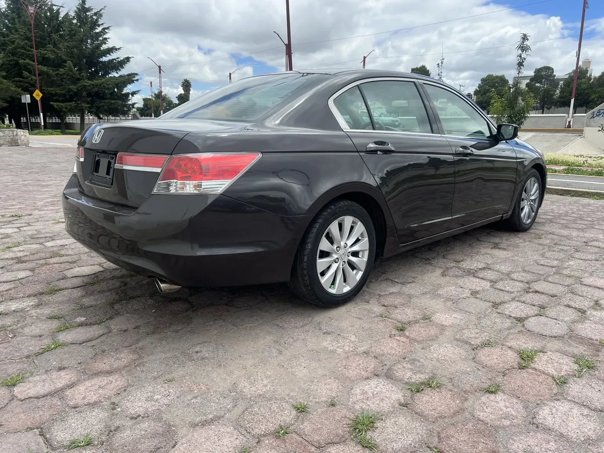 Honda Accord 2011 2.4 Ex Sedan L4 Piel Abs Cd Mt