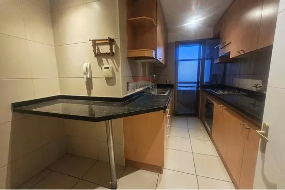 Excelente Ubicación Y Conectividad En Ñuñoa