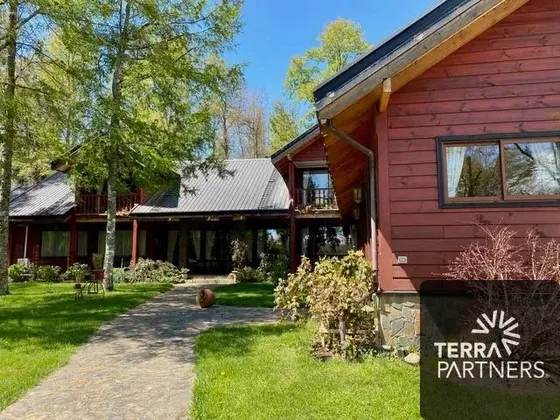 Venta Casona Fundo El Sol Pucón Con Casa Cuidador