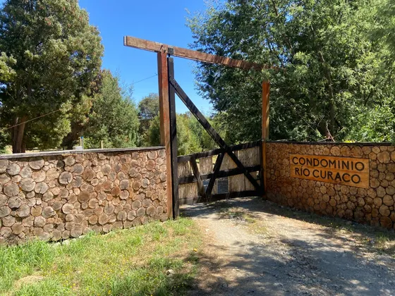 Sitio En Condominio Rio Curaco / Los Laureles 