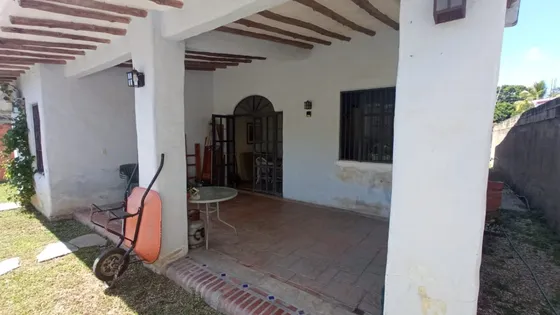 Casa En Venta En Minigranjas Las Morochas. Kevis V