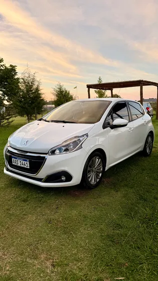 Peugeot 208 1.2 Active 5p