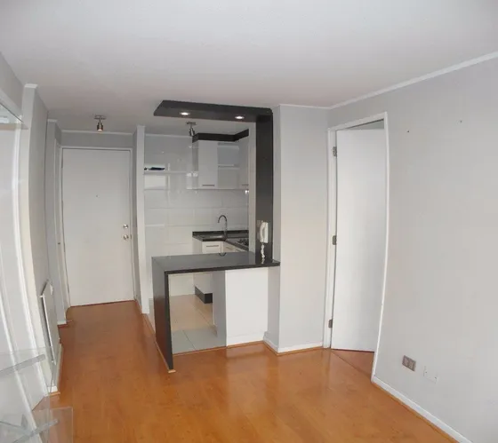 Depto. En Arriendo De 2 Dorm. En Maipú*con Estacionamiento*