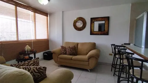 Apartamento En Edif Santa Isabel, La Asuncion