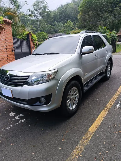 Toyota Fortuner 2.7l