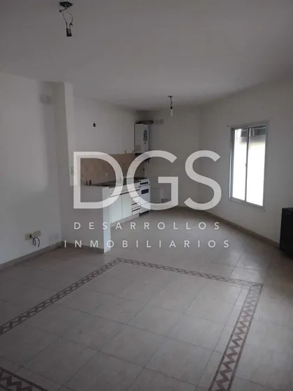 Departamento Dúplex Con Cochera En Venta En Banfield