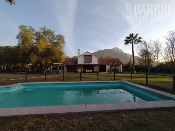 Local Comercial En Venta En Colina