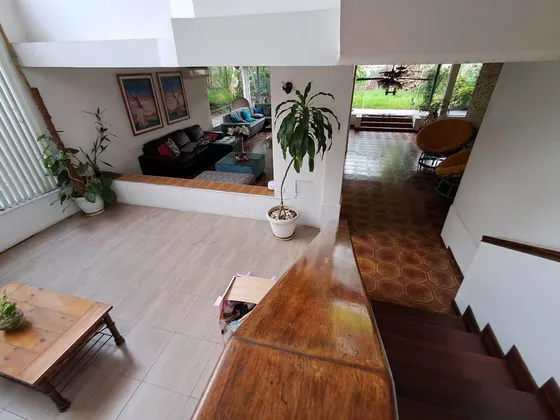 Meb Vende Amplia Casa Comercial Con Bellos Acabados Y Espacios Para Tu Negocio 284626