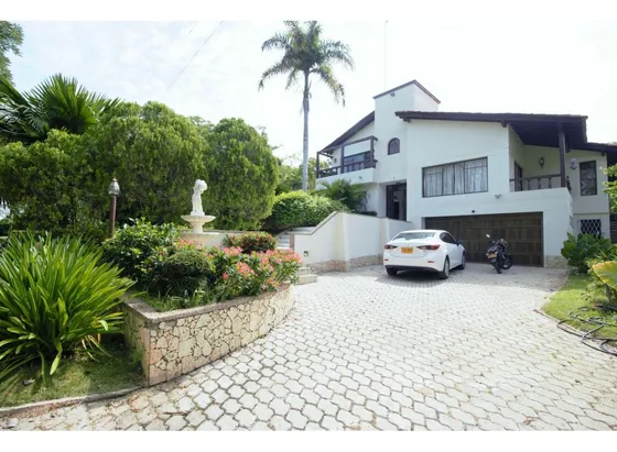 Venta Casa Campestre Urb. Los Campanos De 2 Niveles En Turbaco