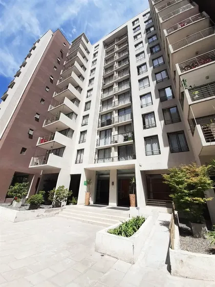 Depto En Venta De 3 Dorm. En San Miguel A Pasos Del Metro