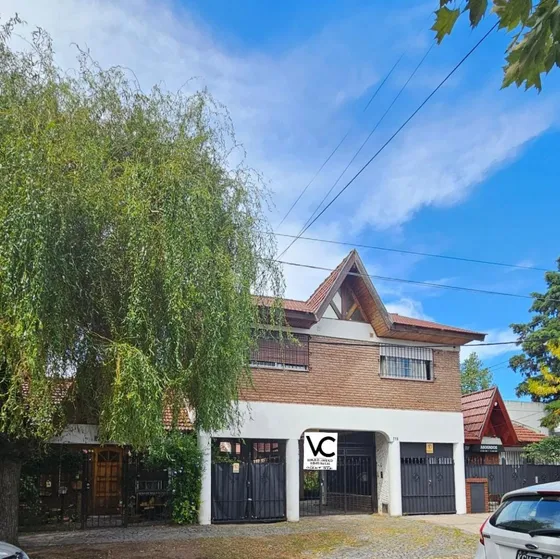 Casa - Temperley Oeste