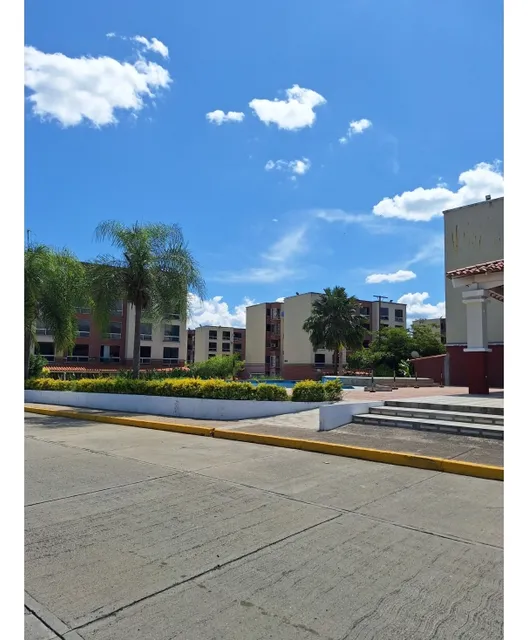 Se Vende Apartamento 75m2 2h/2b/1p Casa Garden Charallave 0921