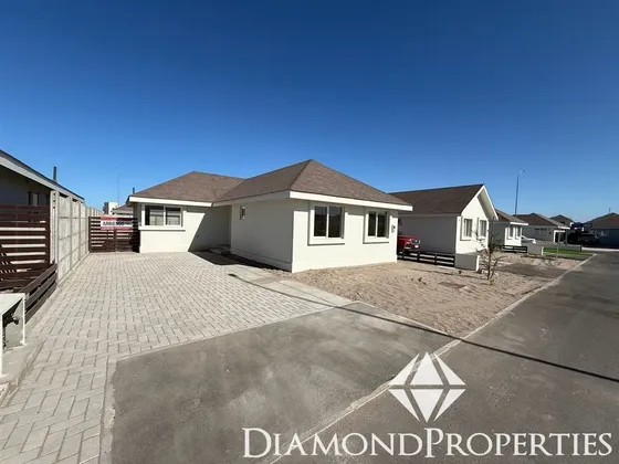 Arriendo Casa Nueva En Serena Golf, Entorno Residencial