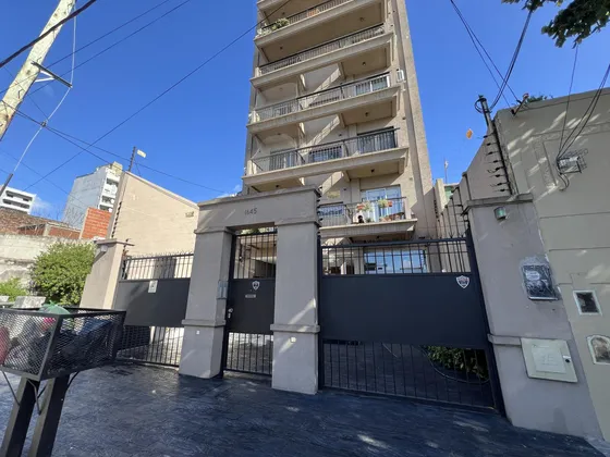 Venta Departamento En Lanús Este