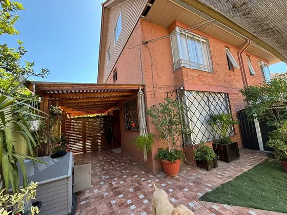 Casa En Venta En Quilicura
