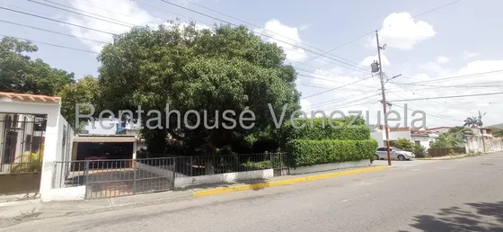 Rosa Rodríguez Vende Casa En Zona Oeste, Barquisimeto 25-12156