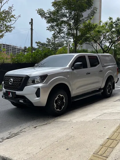 Nissan Frontier 2.5 Gasolina Mt 4x2