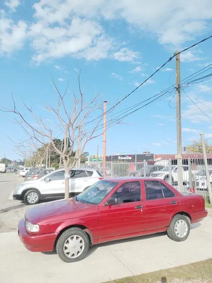 Nissan Sentra B13 1.6