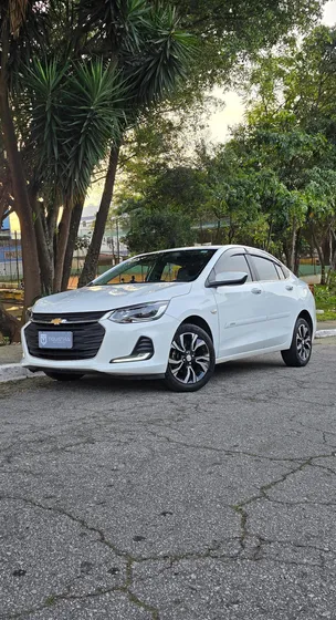 Chevrolet Onix Plus 1.0 Premier Turbo Aut. 4p
