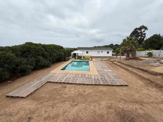 Venta Parcela De Agrado Incluye 3 Casas En Mantagua
