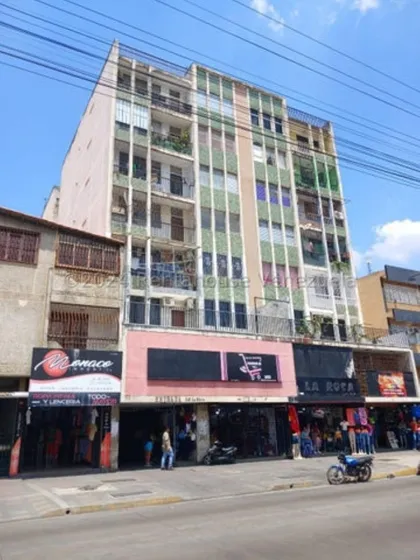 Milagros Inmuebles Apartamento Venta Barquisimeto Lara Zona Centro Economica Residencial Economico Código Inmobiliaria Rent-a-house  24-20813