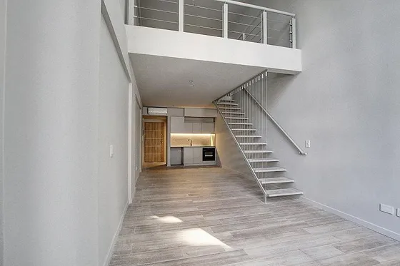 Juncal Y Cerrito. A Estrenar. 1 Y 2 Ambientes En Duplex. Piscina. Solarium. C/parrilla