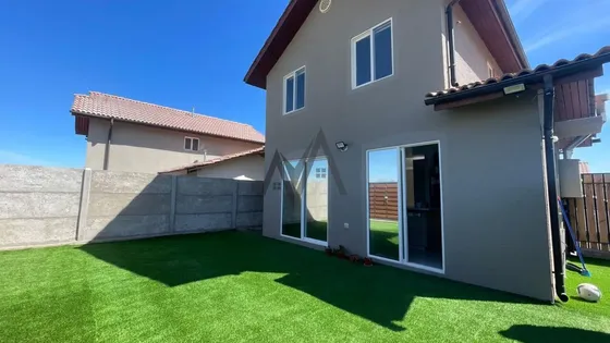 Arriendo Casa En Condominio Disponible 1 De Sept