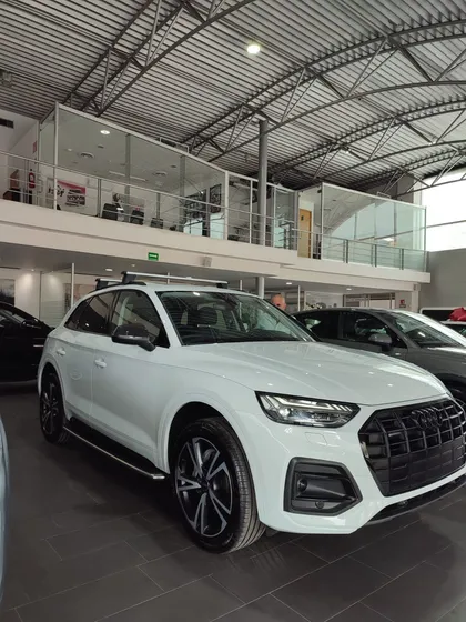 Audi Q5 2.0 L 45 Tfsi Elite Mhev
