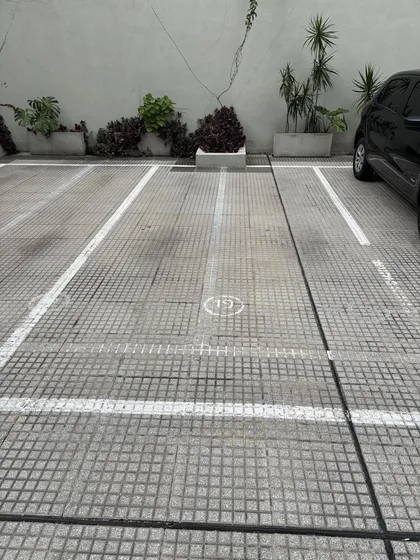 Cochera En Caballito
